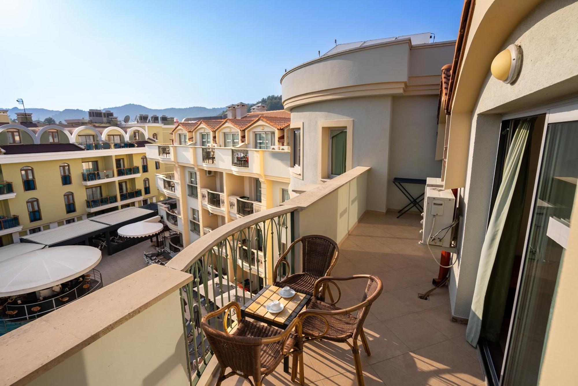 Club Karakas Apart Otel Marmaris Exterior foto