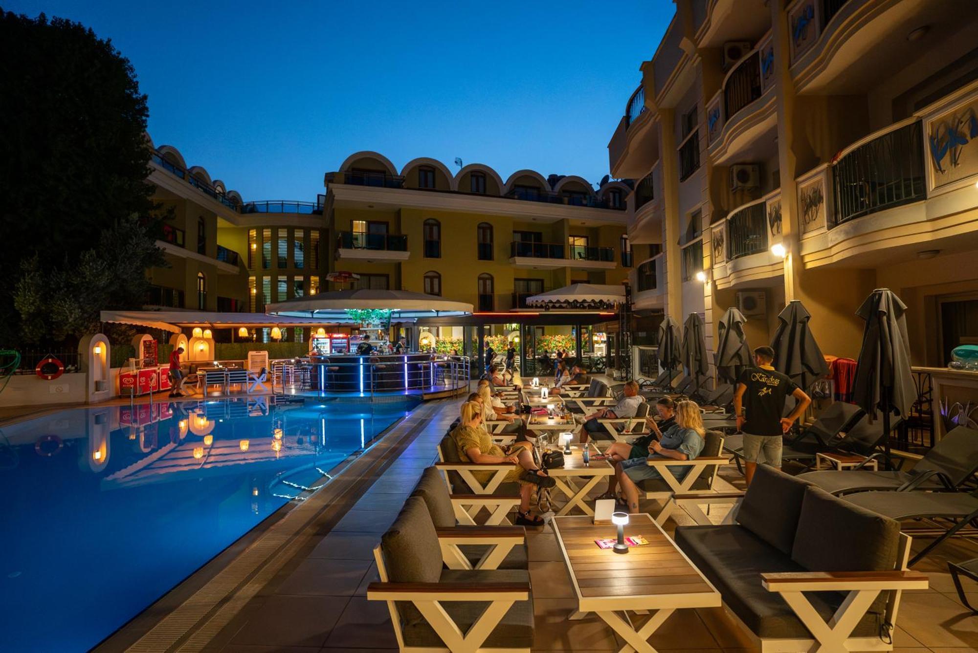 Club Karakas Apart Otel Marmaris Exterior foto